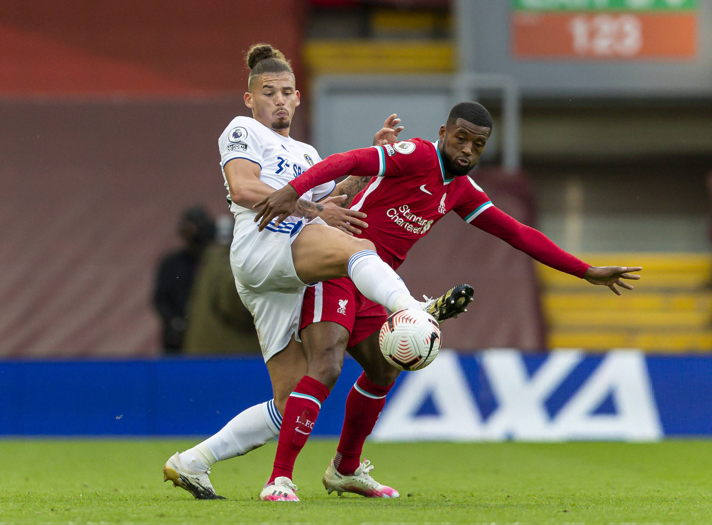 于俱乐部优 于俱乐部优